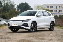 Load image into Gallery viewer, BYD e2 2024 electric hatchback price and specs