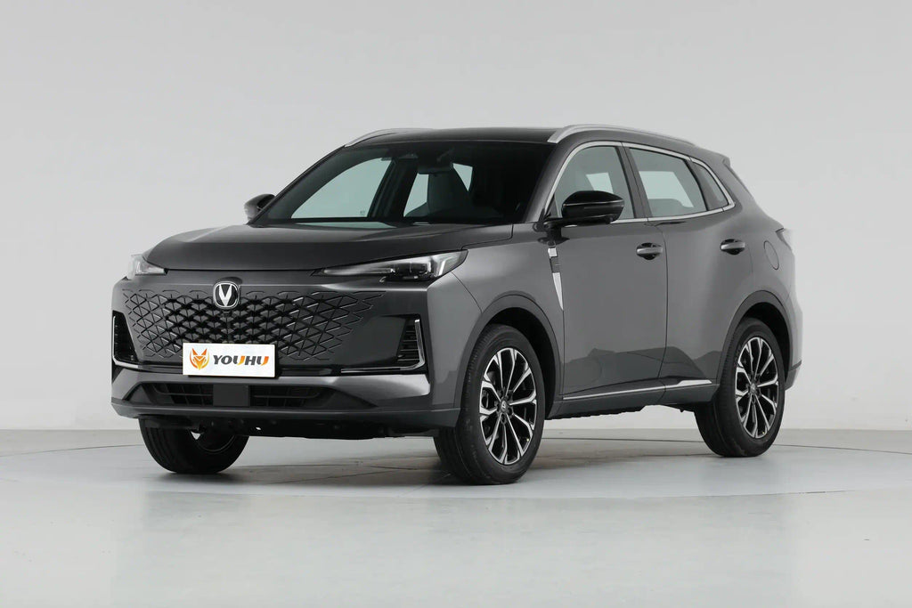 Changan CS55 PLUS PHEV 2025 Smart New Blue Whale 125km FWD 1.5L five-seat compact SUV review specs and price