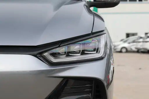 BYD e2