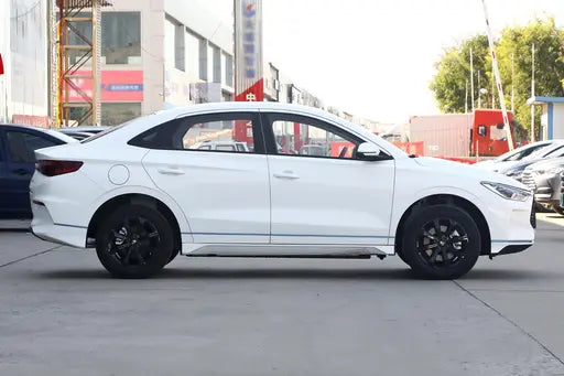 BYD e3