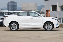 Changan Oushang Z6 iDD
