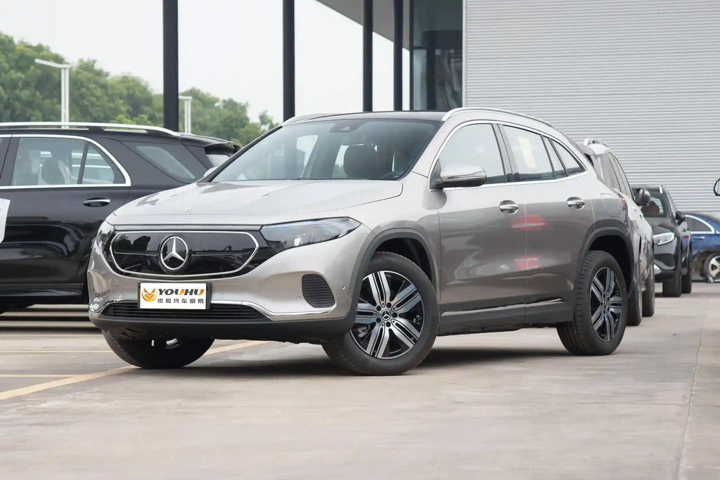 Benz EQA